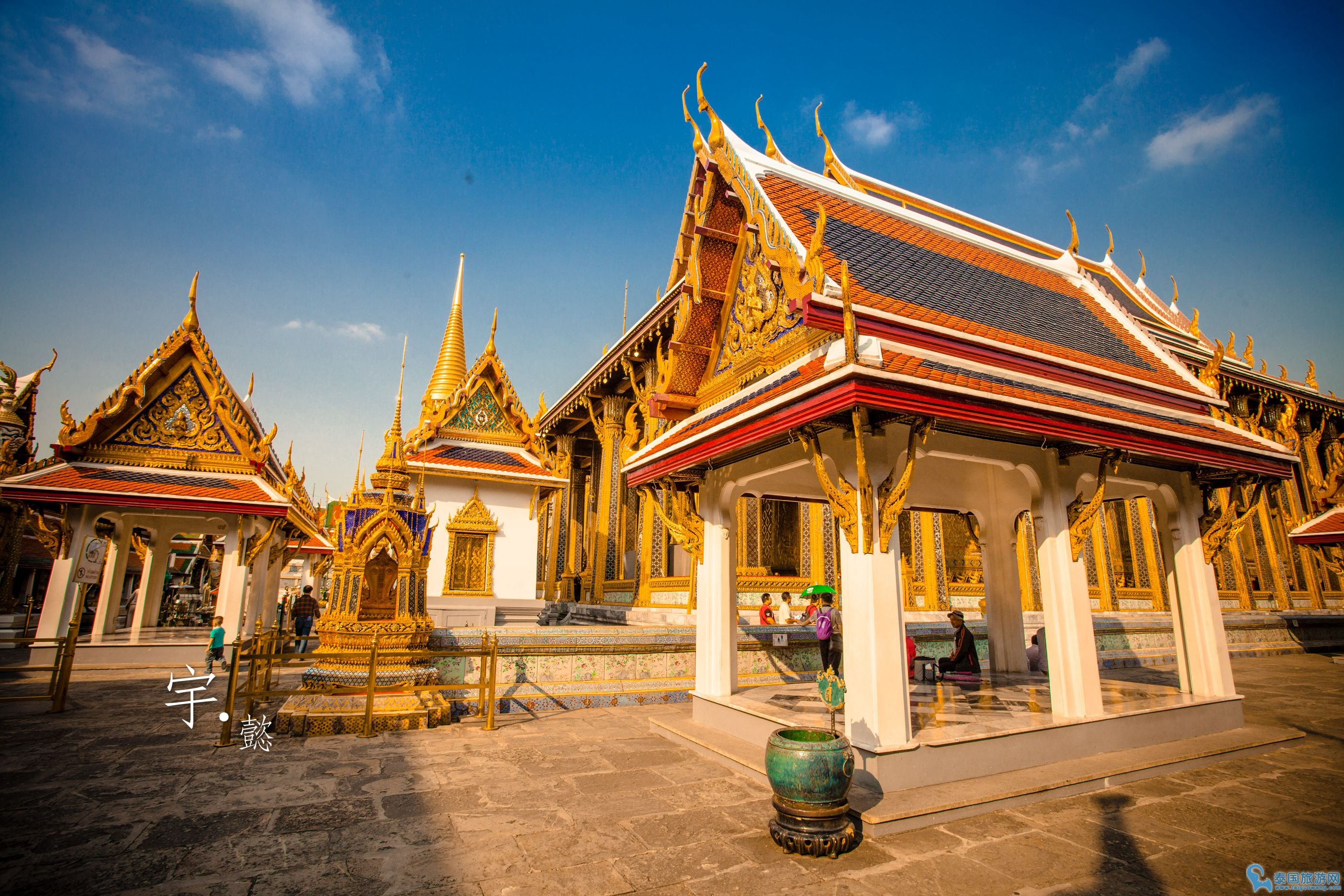 曼谷著名必去景点： 大皇宫_芭拉旅游网