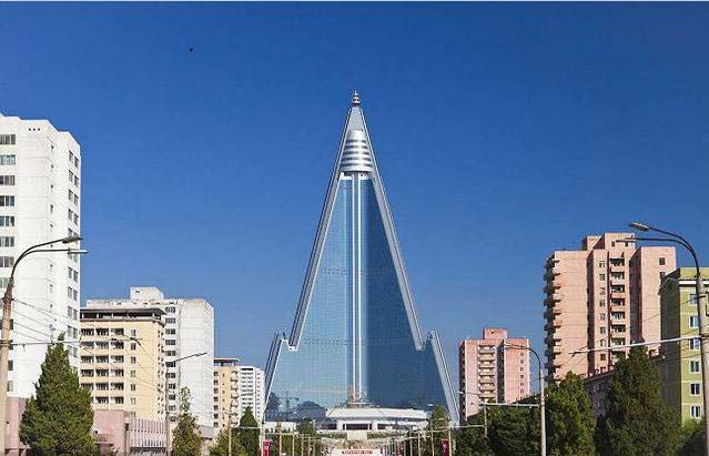 世界上最丑的十大建筑 中国两大厦不幸入围