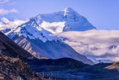 世界十大最壮观山峰排行榜，珠穆朗玛峰排第一名
